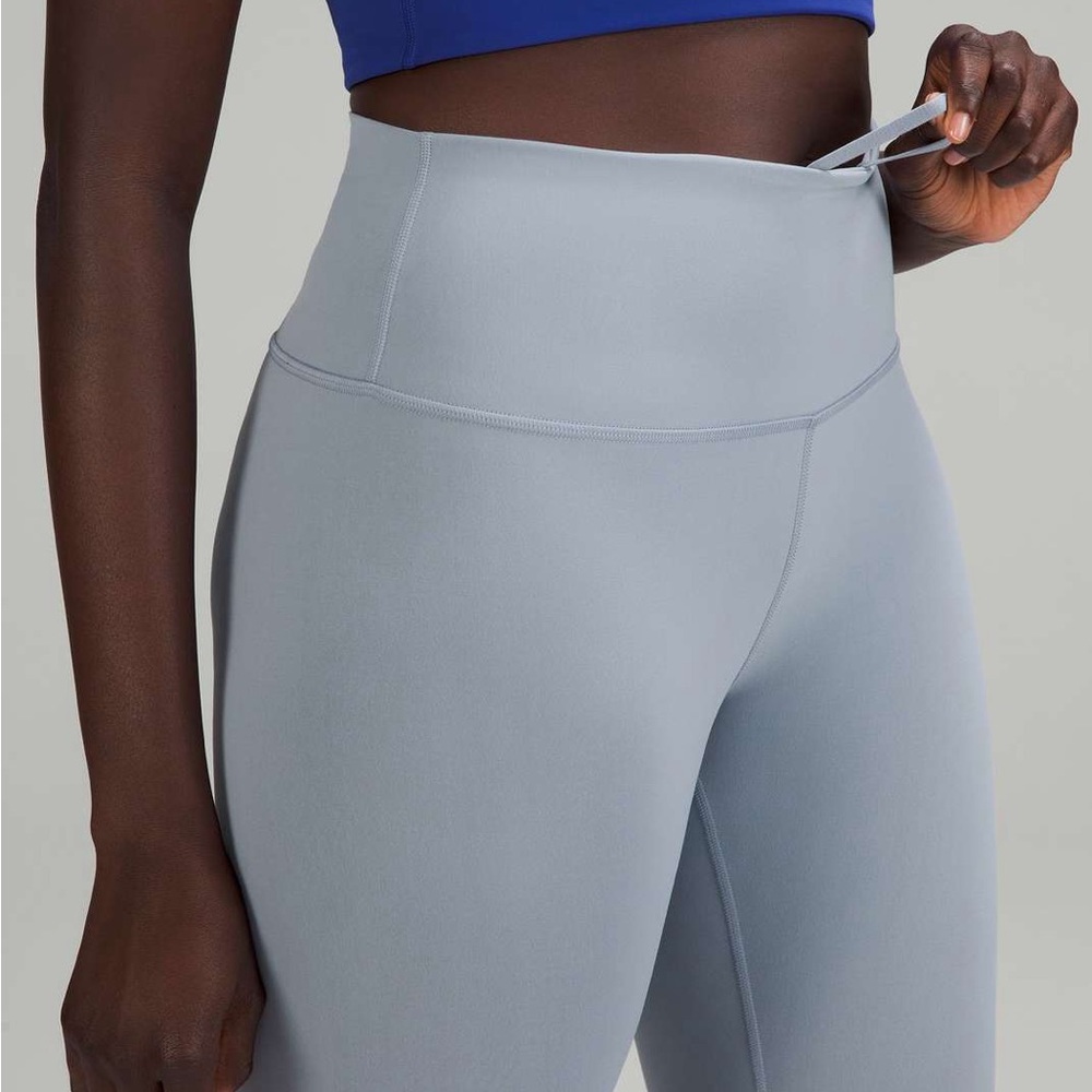 Lululemon Wunder Train High-Rise Crop 23" - Sz 6 - Picture 3 of 10